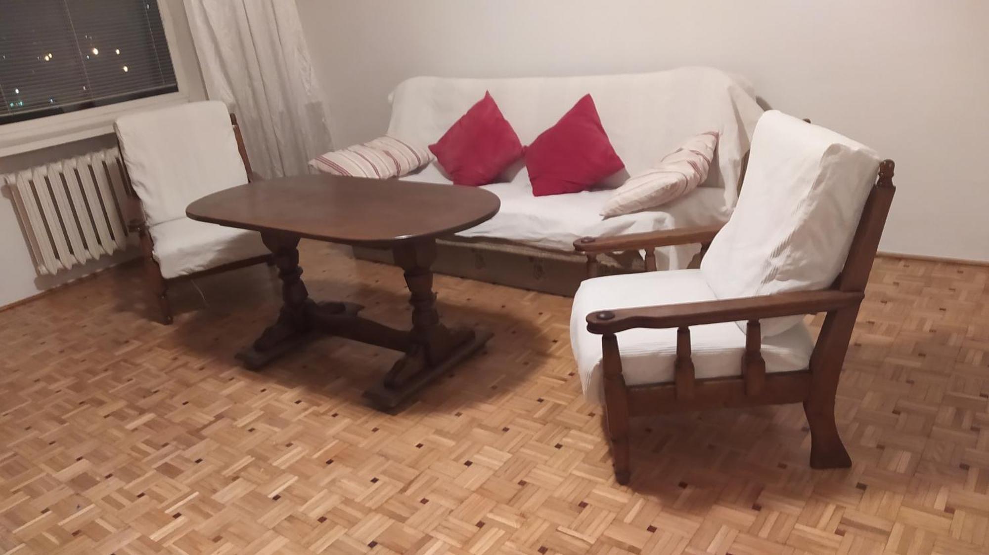 Uroczy Apartament Z Bezplatnych Parkingiem Warszawa Eksteriør bilde